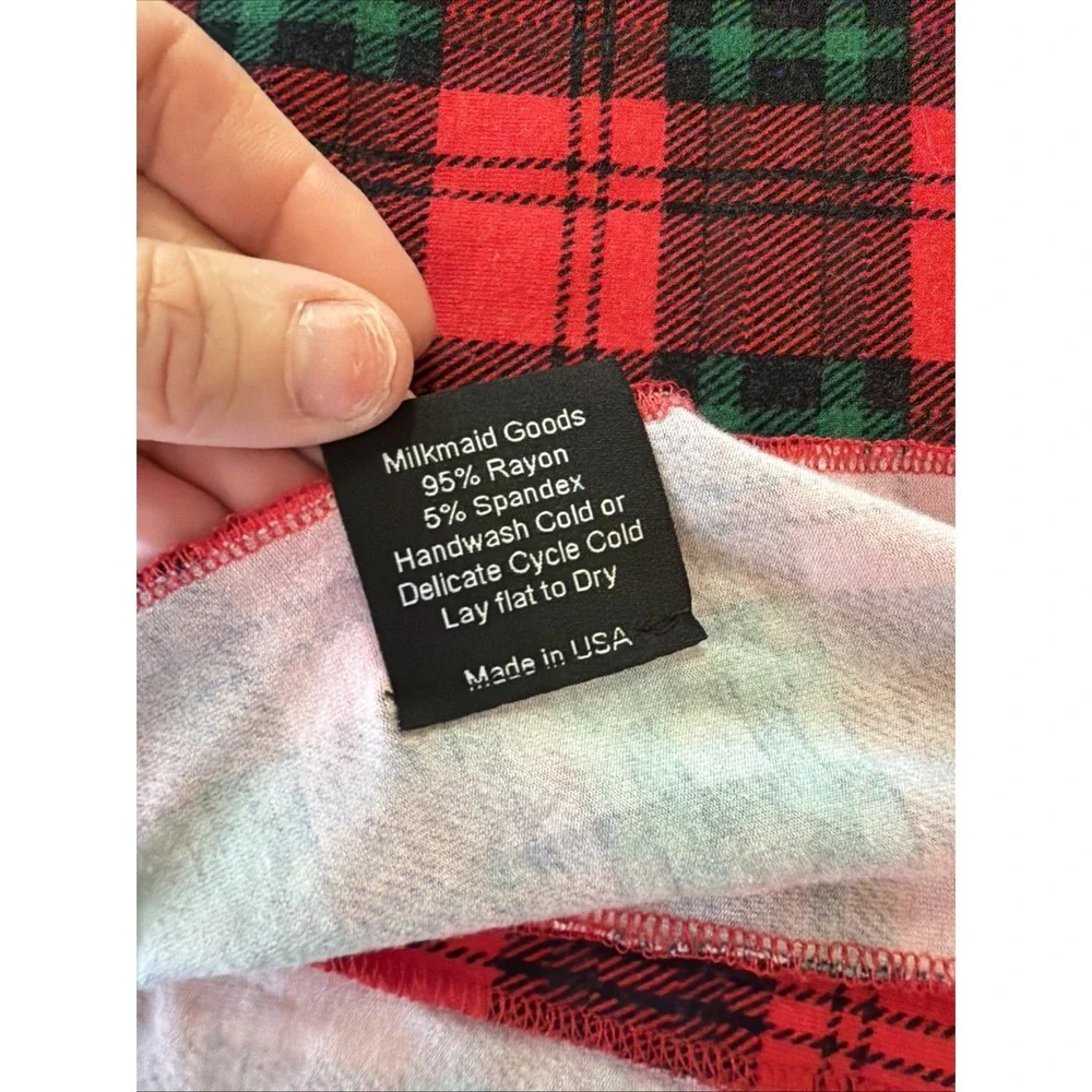 Milkmaid Goods Baby Blanket 40x40 Rayon Spandex Red Plaid Graphics Nursing Cover